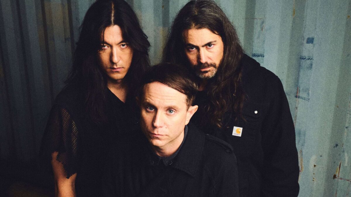 HEALTH-Kerrang-cover-story-exclusive-2023-header-credit-Jesse-Lirola